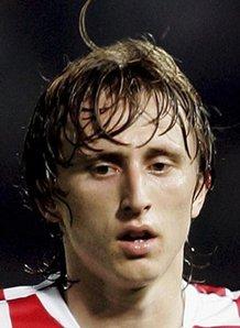 詹姆斯：字母哥在70年代单场能得250分，而欧文会被说别再运球了