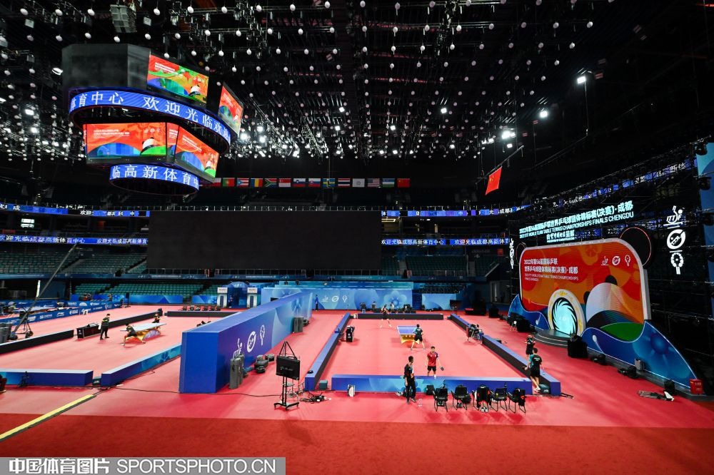 新疆男篮启用年轻阵容